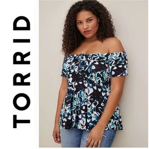 NWT TORRID Babydoll Super Soft Knit Tie-Front Off-Shoulder Top 1X